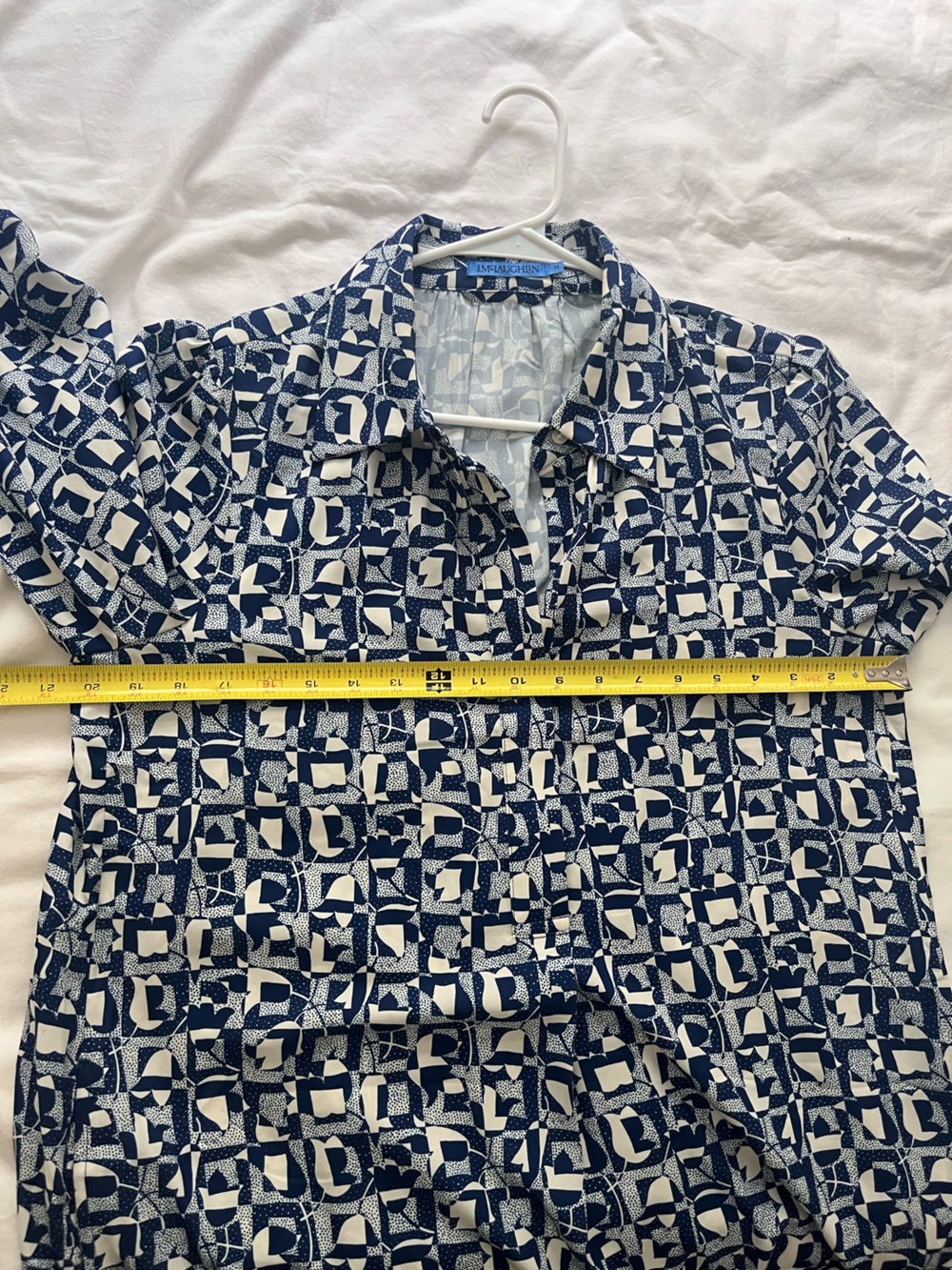 J. McLaughlin Geometric Tulip Long Sleeve Collared Hidden Button Dress Medium - Picture 12 of 13